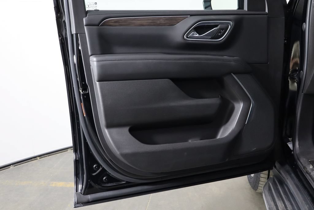 Used 2021 Chevrolet Tahoe LS AWD/4WD image 19