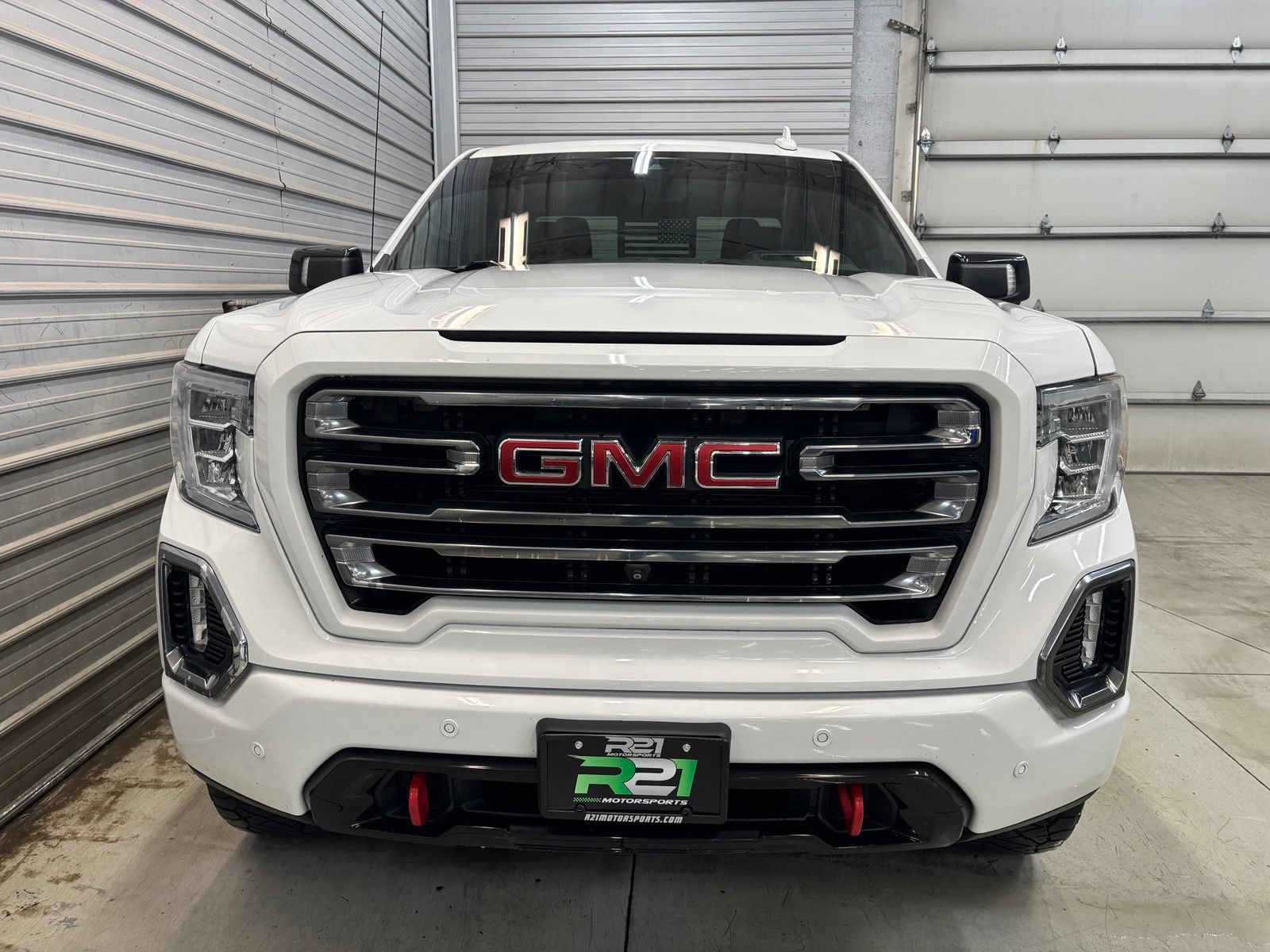 Used 2020 GMC Sierra 1500 AT4 w/ AT4 Premium Package AWD/4WD image 2