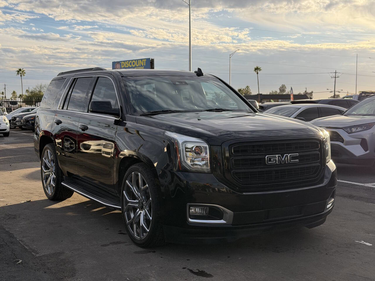 Used 2017 GMC Yukon SLE w/ Convenience Package image 11