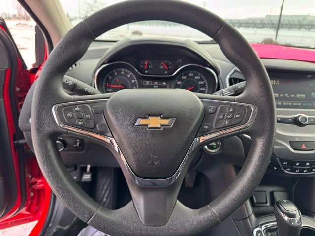 Used 2016 Chevrolet Cruze LT w/ Convenience Package image 9