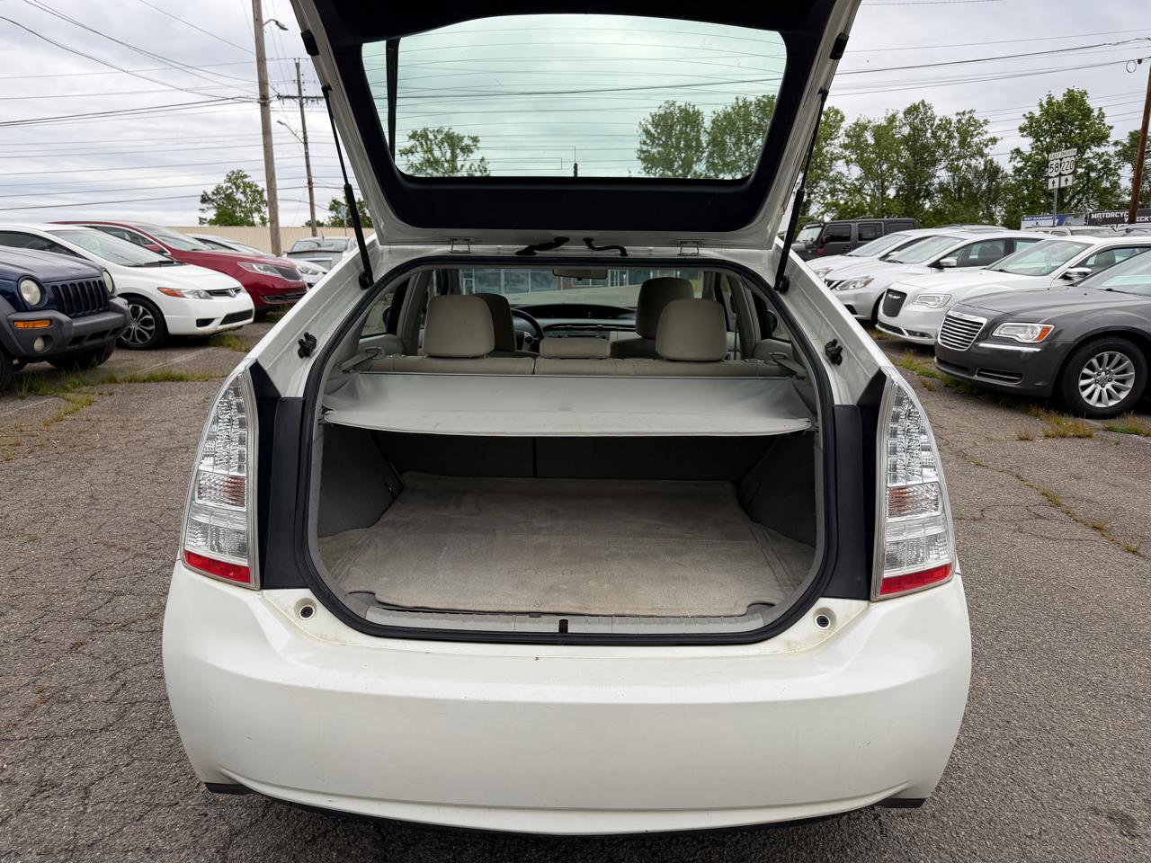 Used 2010 Toyota Prius Five FWD image 24