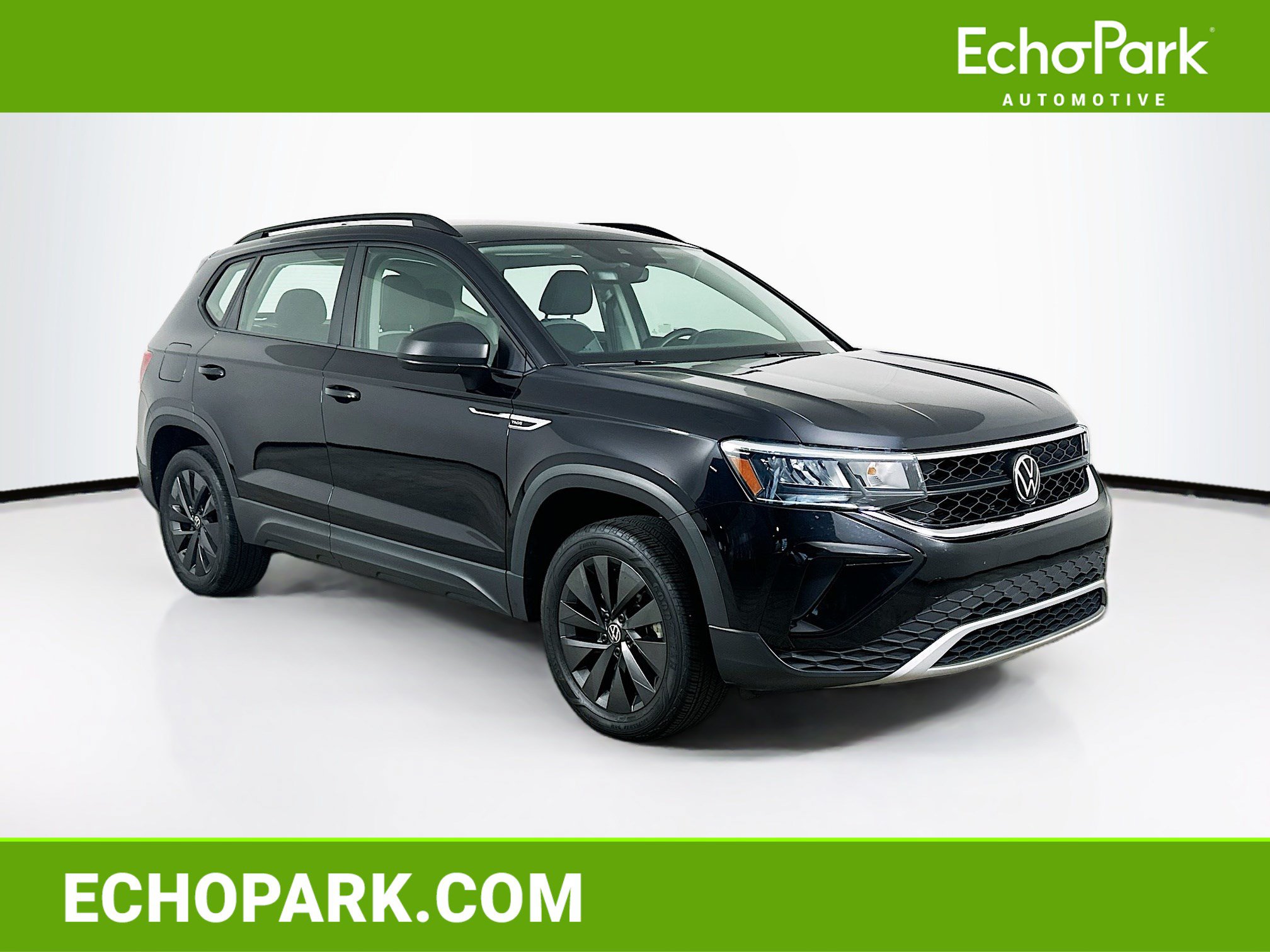 Used 2024 Volkswagen Taos S FWD image 1