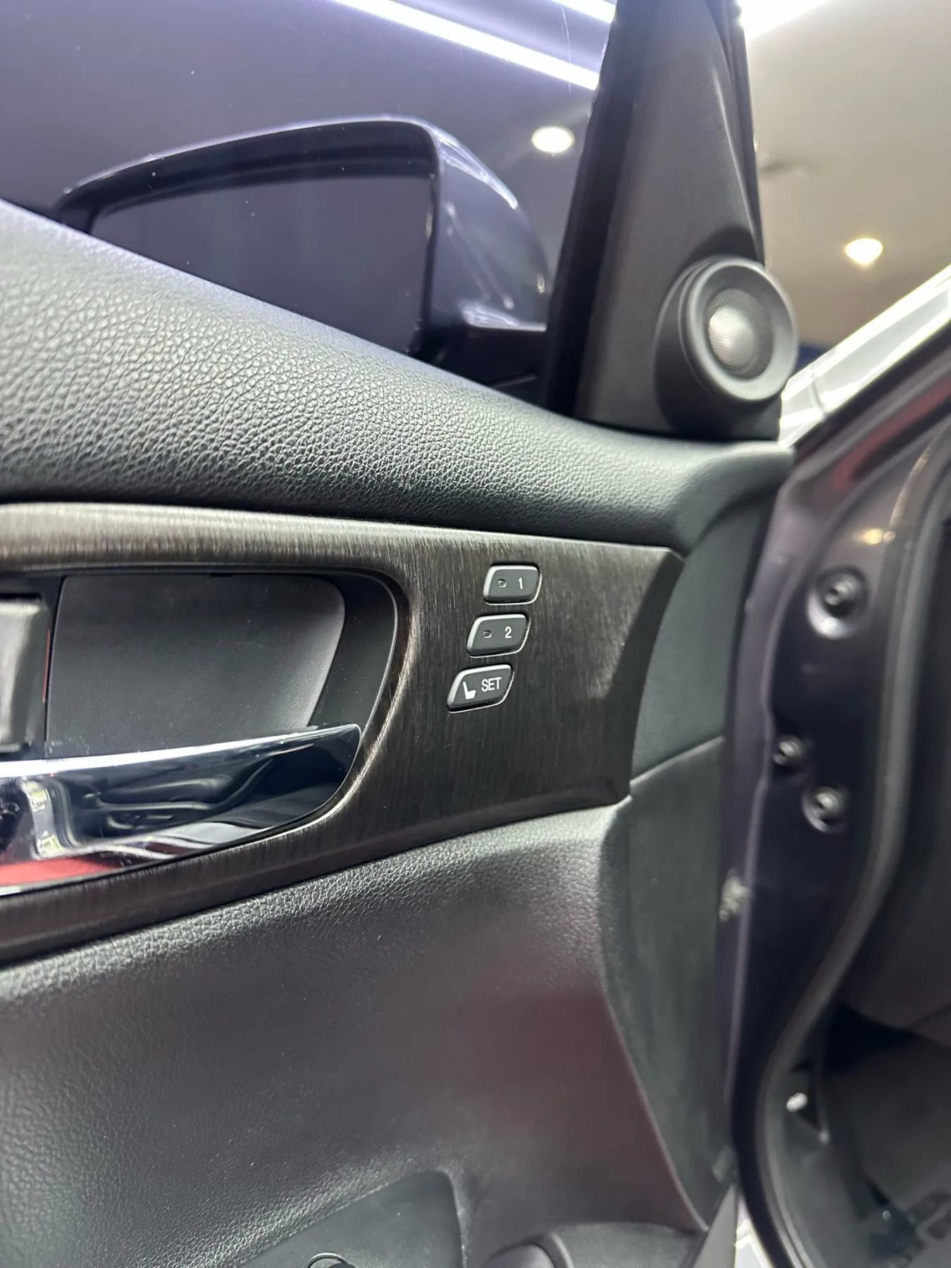Used 2013 Honda Accord EX-L image 10