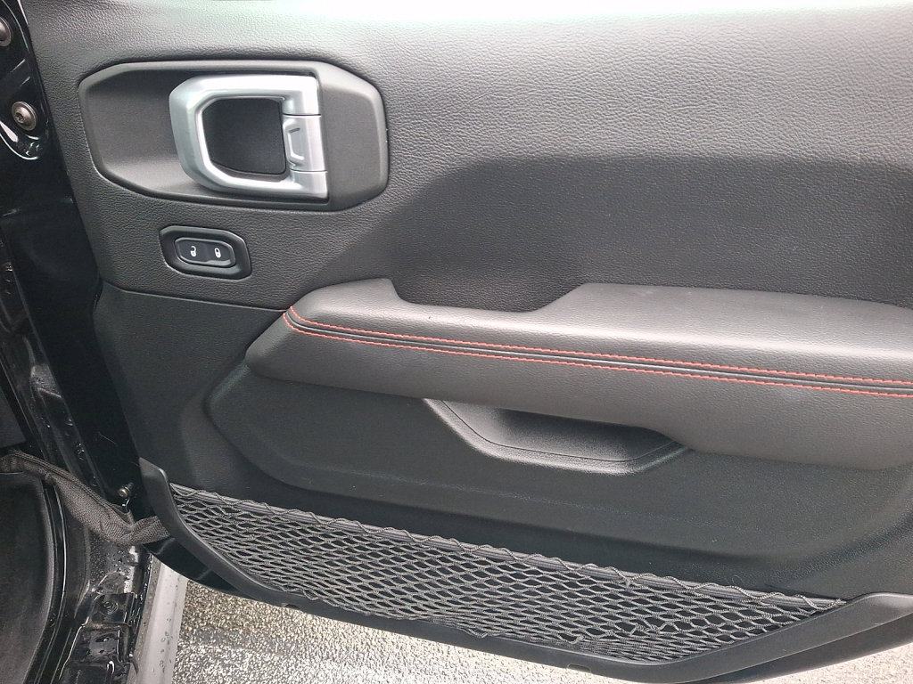 Used 2021 Jeep Wrangler Unlimited Rubicon image 10