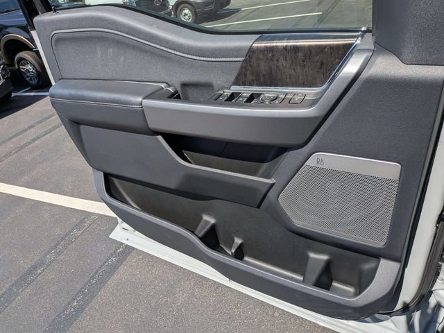New 2026 Ford F250 Lariat w/ Black Appearance Package AWD/4WD image 23