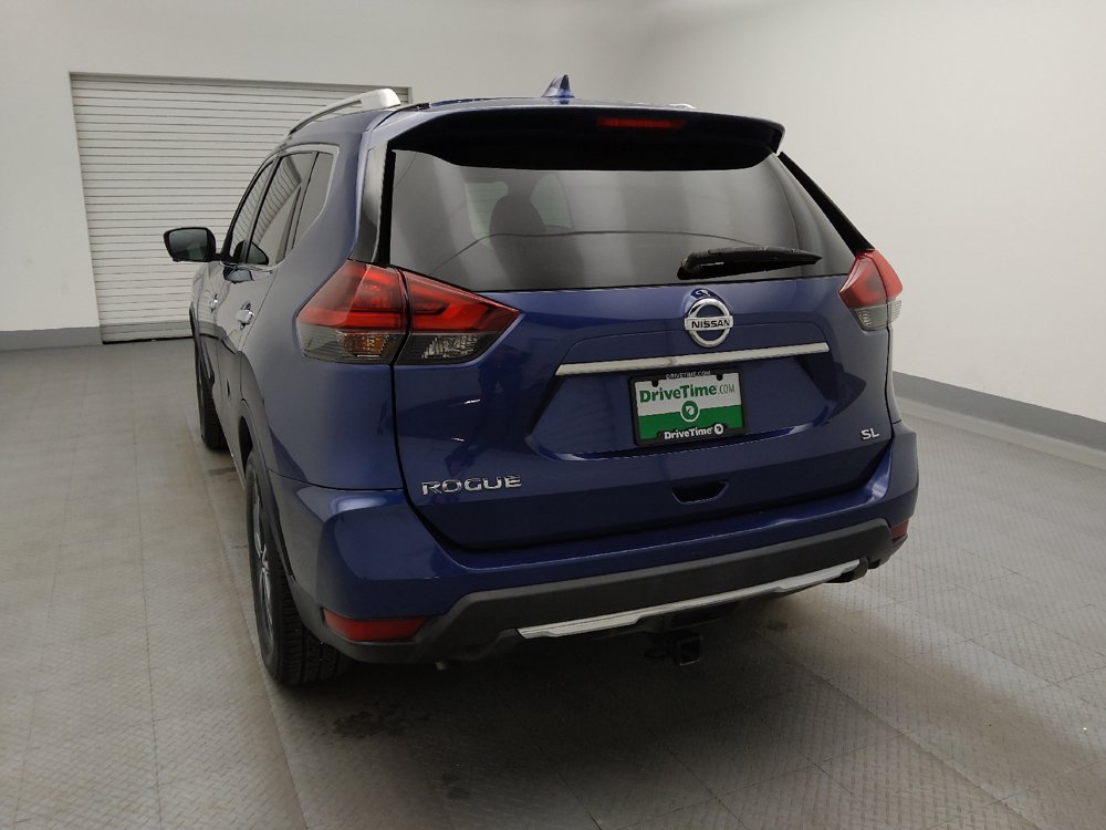 Used 2018 Nissan Rogue SL FWD image 6