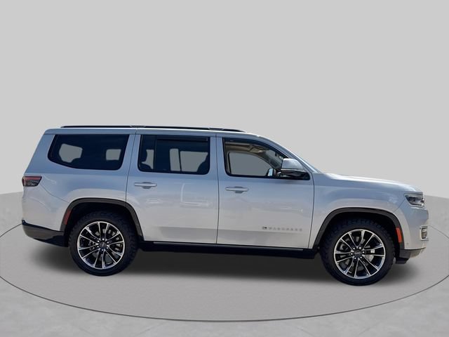Used 2022 Jeep Wagoneer Series III w/ Premium Group I AWD/4WD image 11