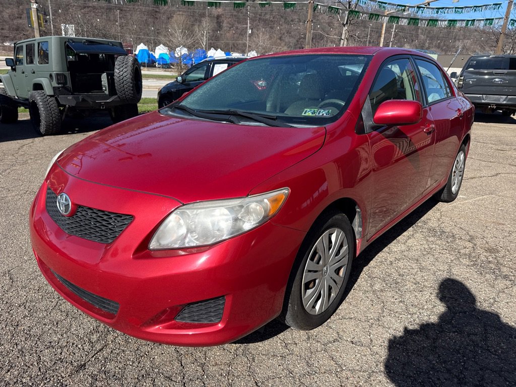 Used 2010 Toyota Corolla CE image 1