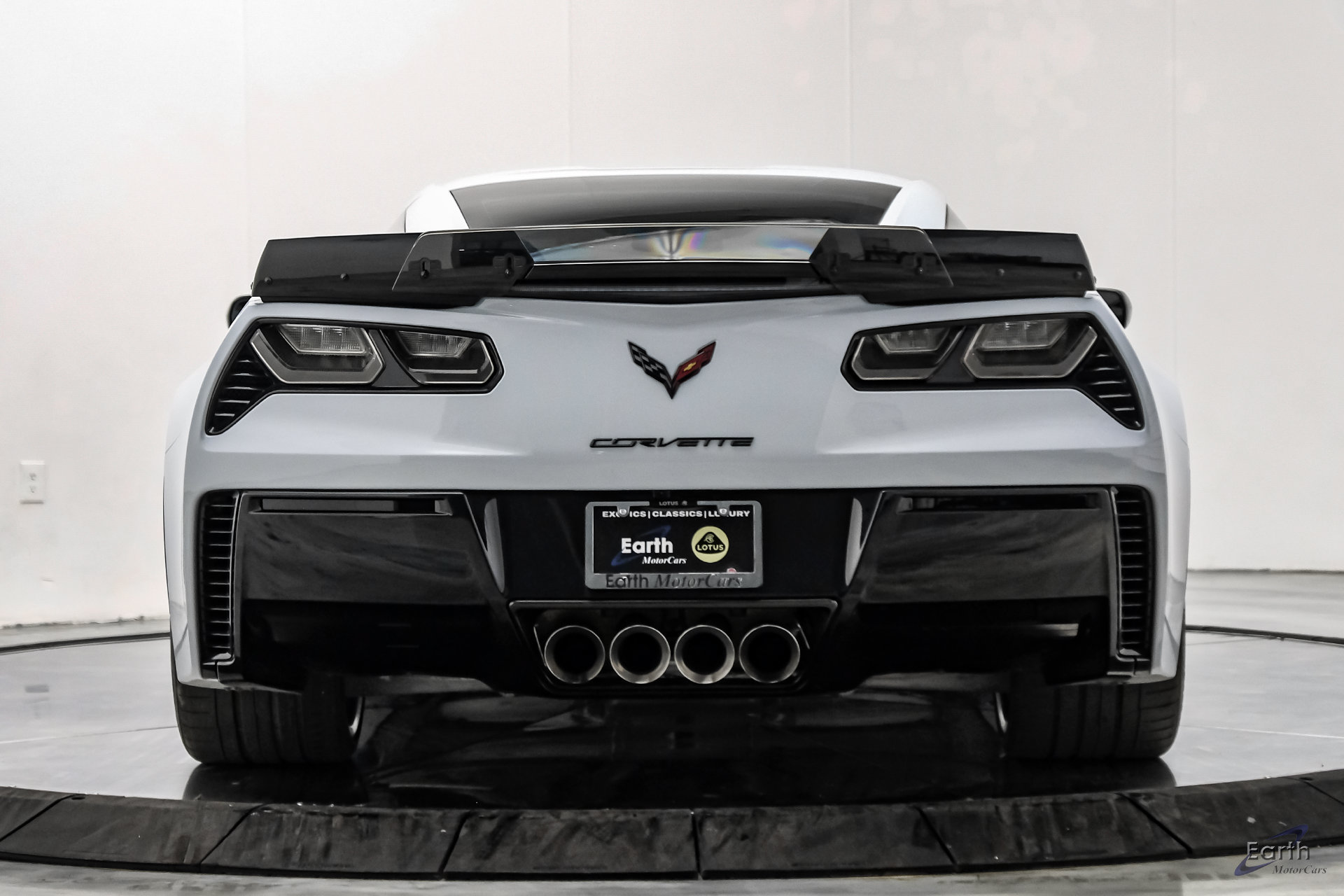Used 2019 Chevrolet Corvette Z06 RWD image 15