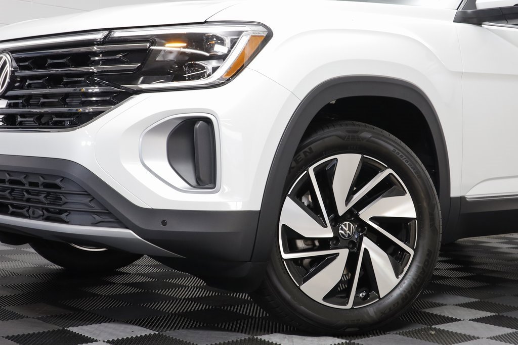 New 2026 Volkswagen Atlas SEL image 3