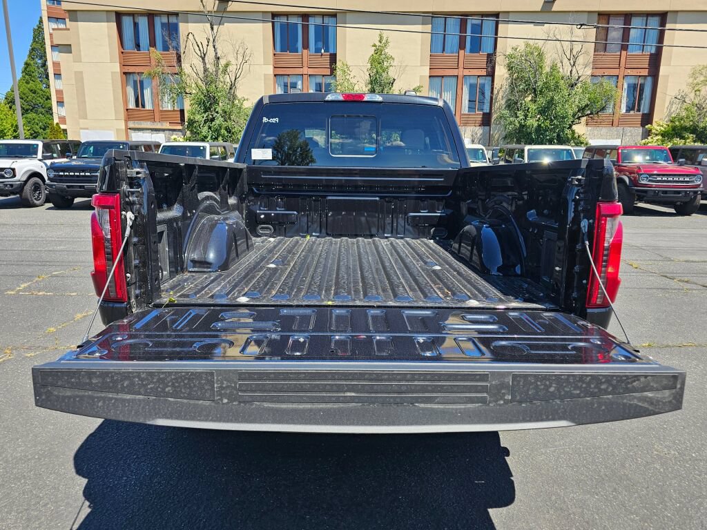New 2026 Ford F150 XLT w/ Equipment Group 303A High AWD/4WD image 5