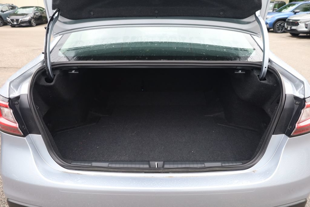 Certified 2025 Subaru Legacy Premium AWD/4WD image 7