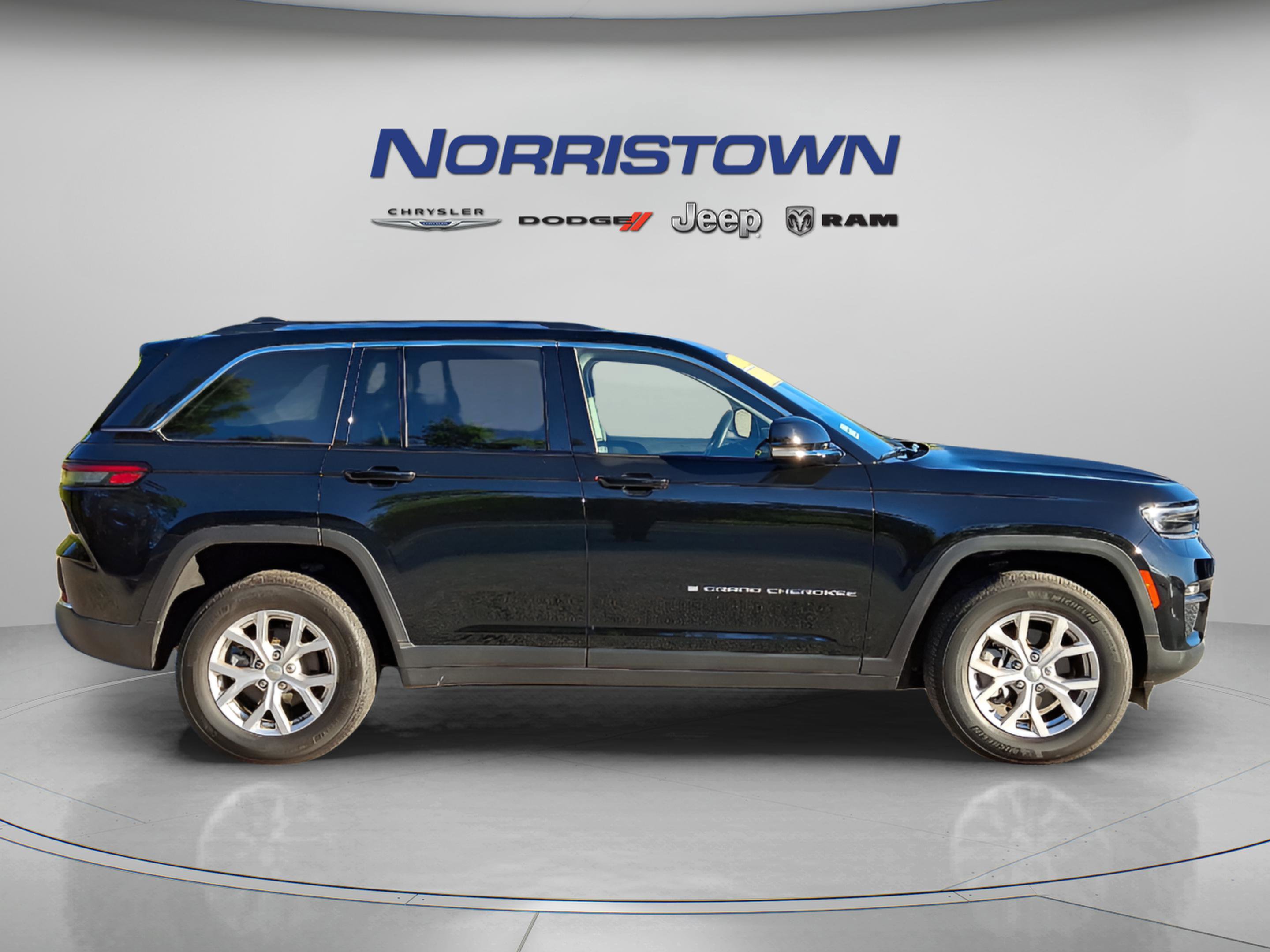 Certified 2022 Jeep Grand Cherokee Limited image 7