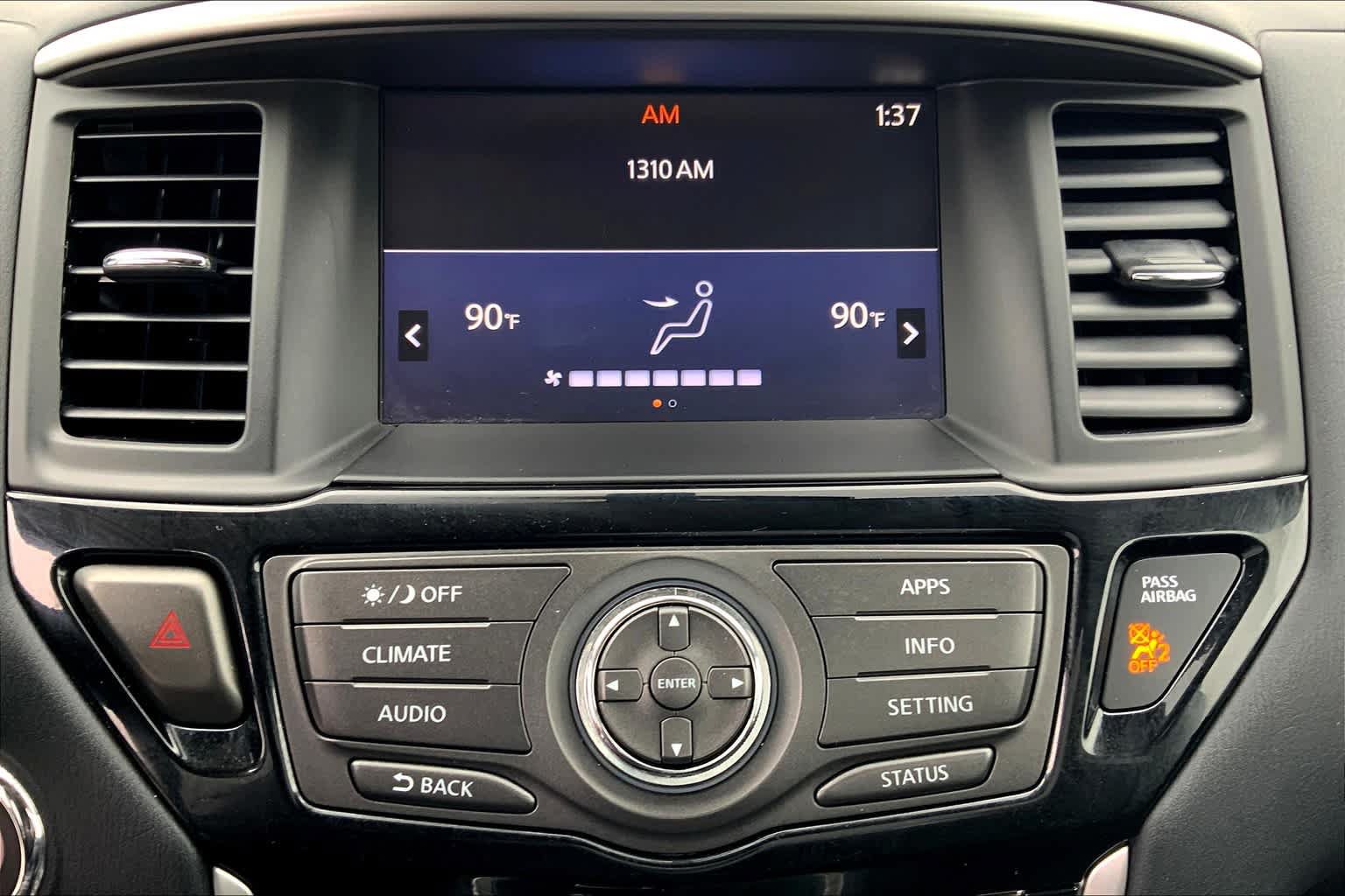 Used 2020 Nissan Pathfinder SV FWD image 31