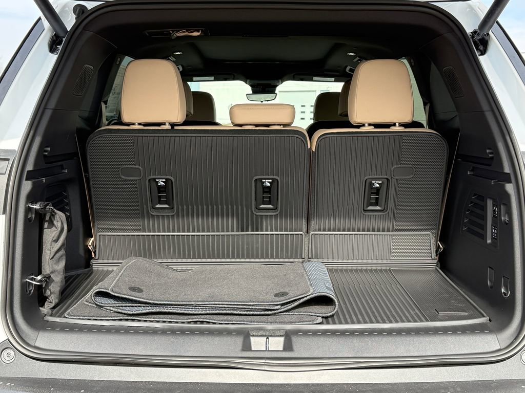 New 2026 Buick Enclave Preferred image 36