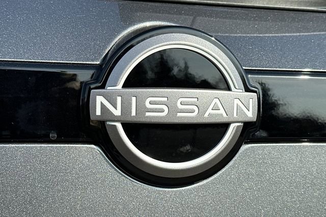 New 2025 Nissan Pathfinder SV image 19