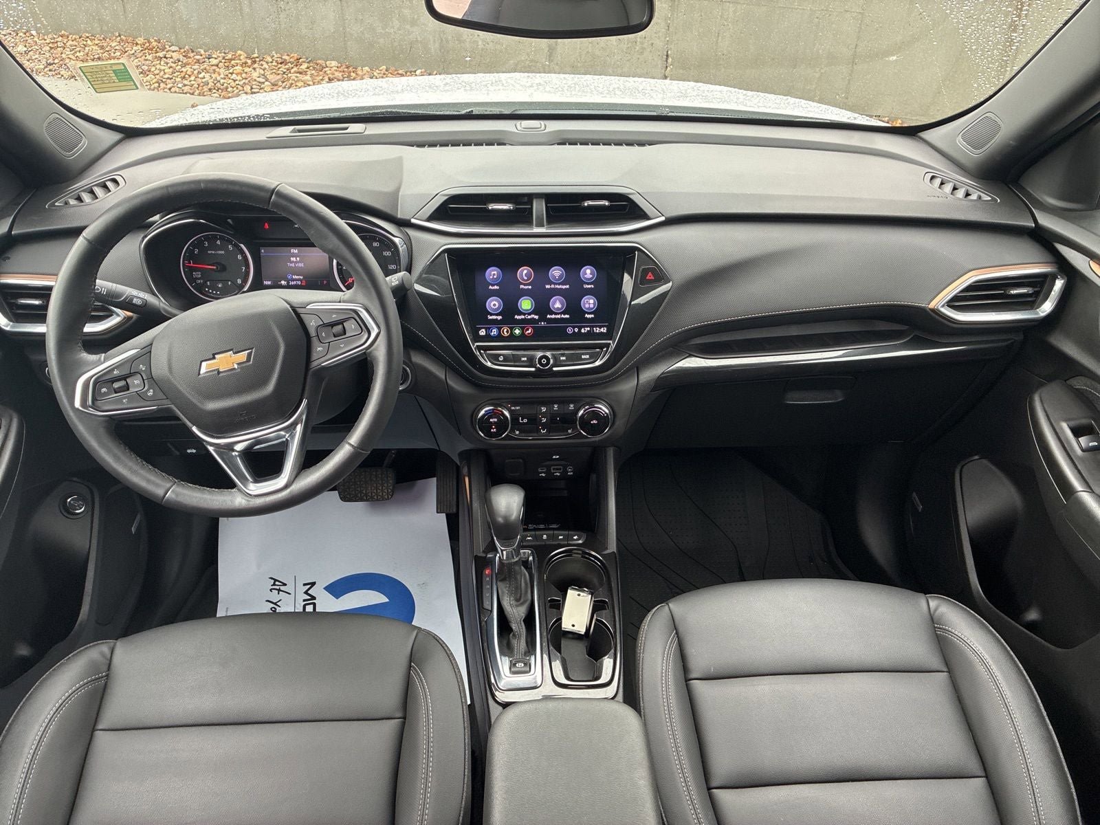 Used 2022 Chevrolet TrailBlazer ACTIV w/ Sun and Liftgate Package FWD image 17