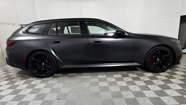 New 2026 BMW M5 Touring image 8