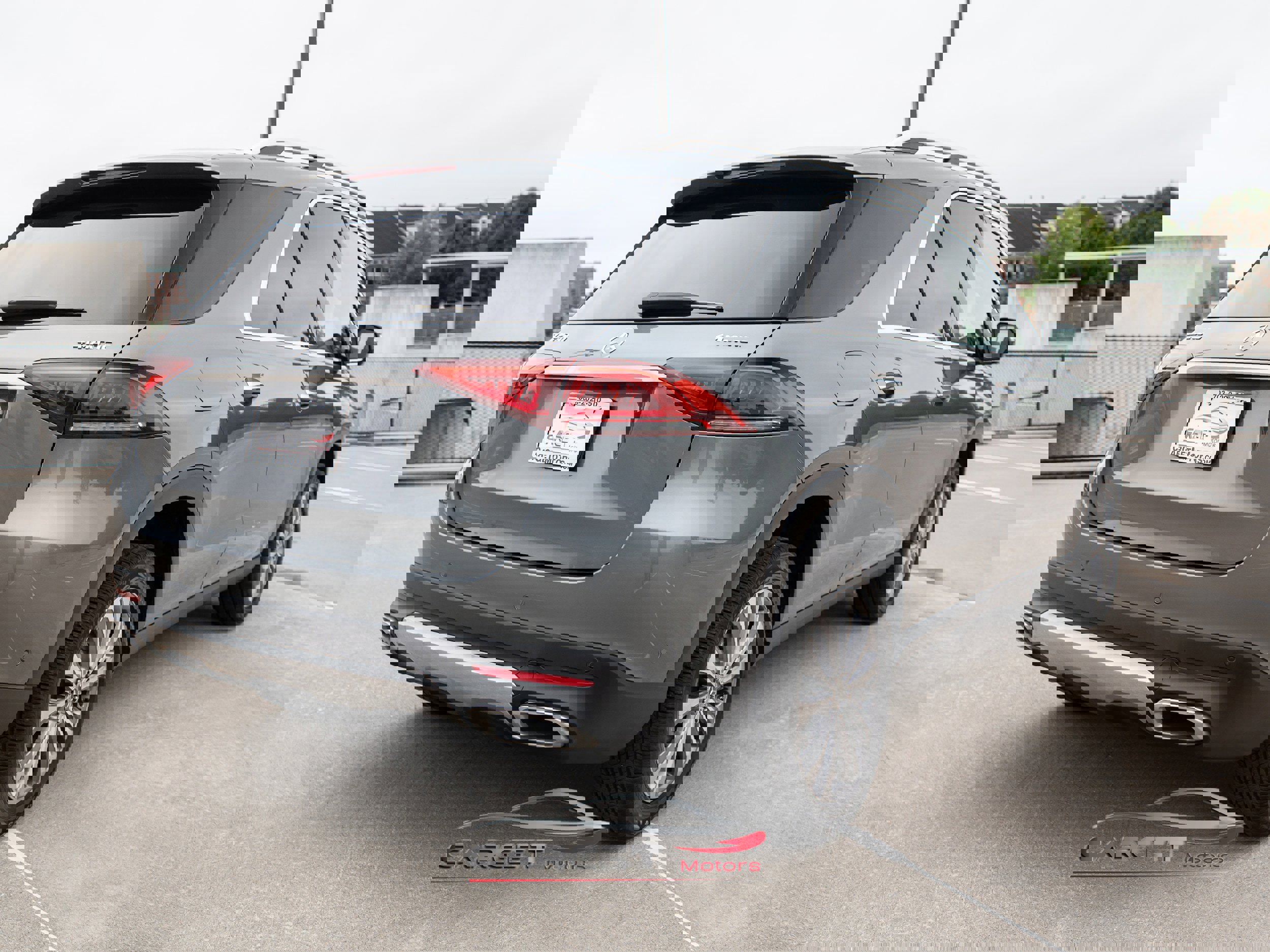 Used 2021 Mercedes-Benz GLE 350 4MATIC w/ Premium Package image 7