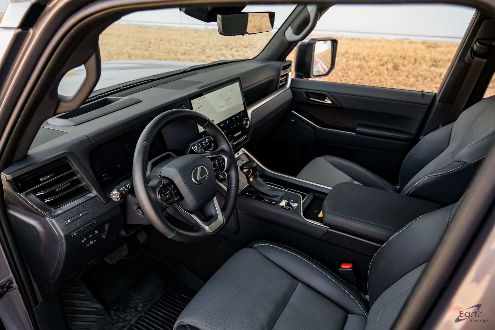 Used 2025 Lexus GX 550 550 Luxury+ HUD Traffic Jam As w/ Accessory Package (Z1) image 2