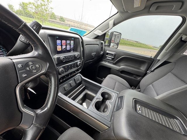 Used 2019 Chevrolet Silverado 2500 LT w/ LT Plus Package AWD/4WD image 12