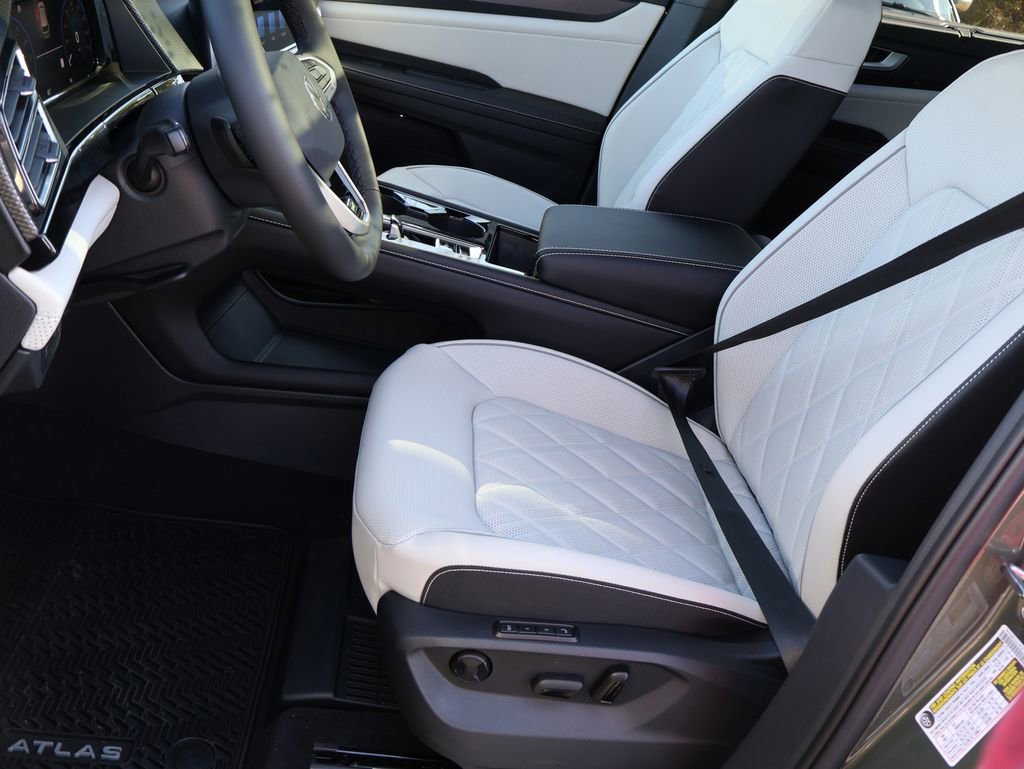 New 2026 Volkswagen Atlas Cross Sport SEL Premium R-Line image 42