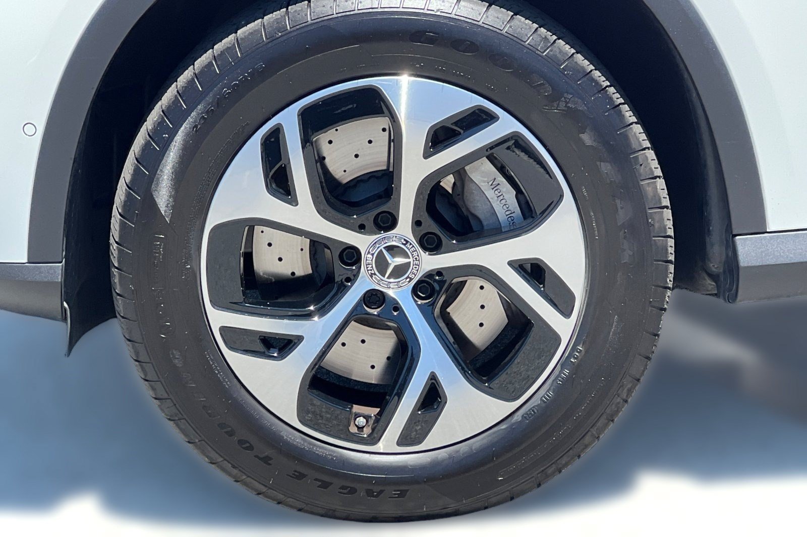 Certified 2025 Mercedes-Benz GLC 350e 4MATIC image 11