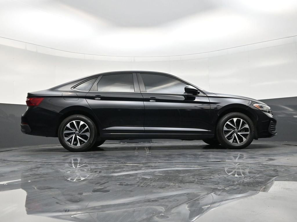 Used 2023 Volkswagen Jetta S FWD image 25