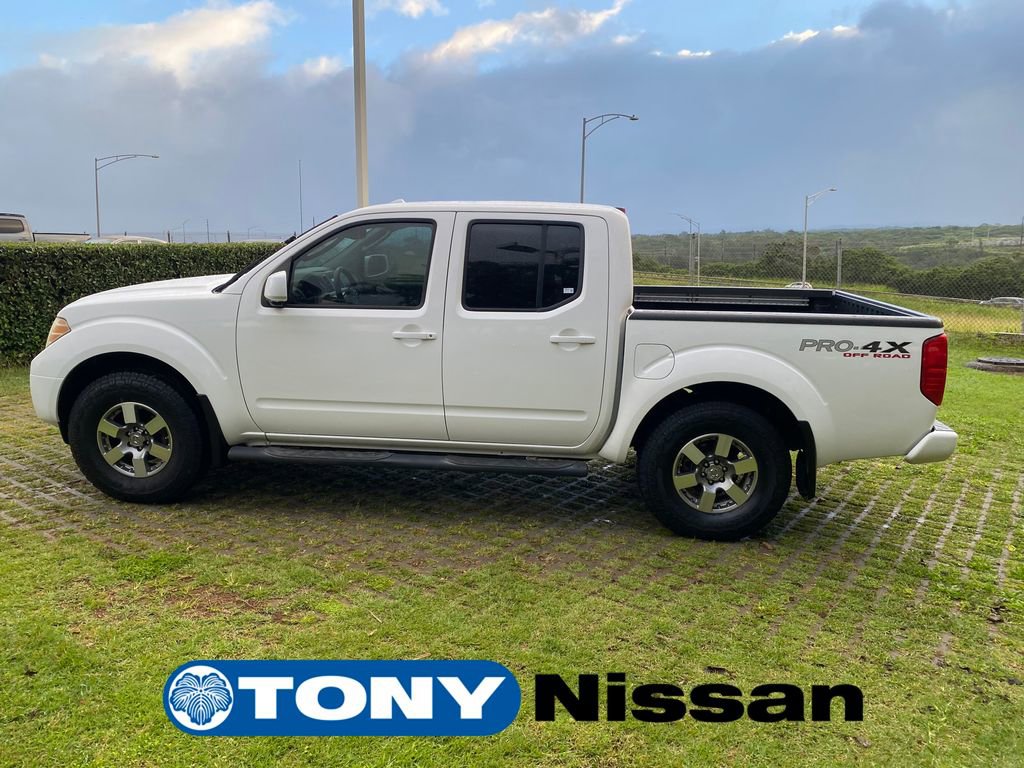 Used 2011 Nissan Frontier PRO-4X AWD/4WD image 4
