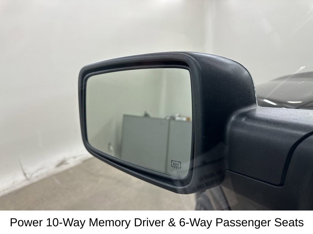 Used 2017 RAM 1500 Laramie image 18