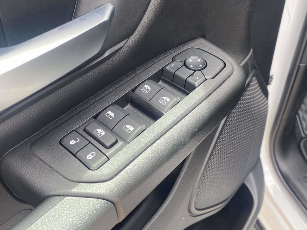 New 2026 RAM 1500 Express AWD/4WD image 15