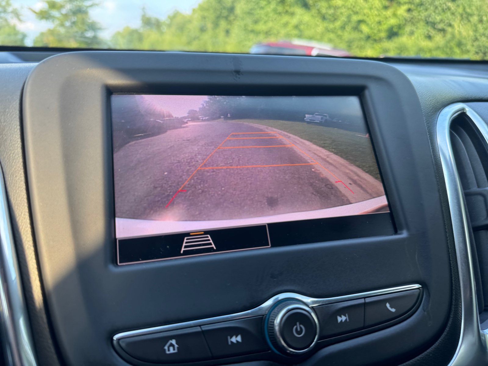 Used 2022 Chevrolet Equinox LT AWD/4WD image 18