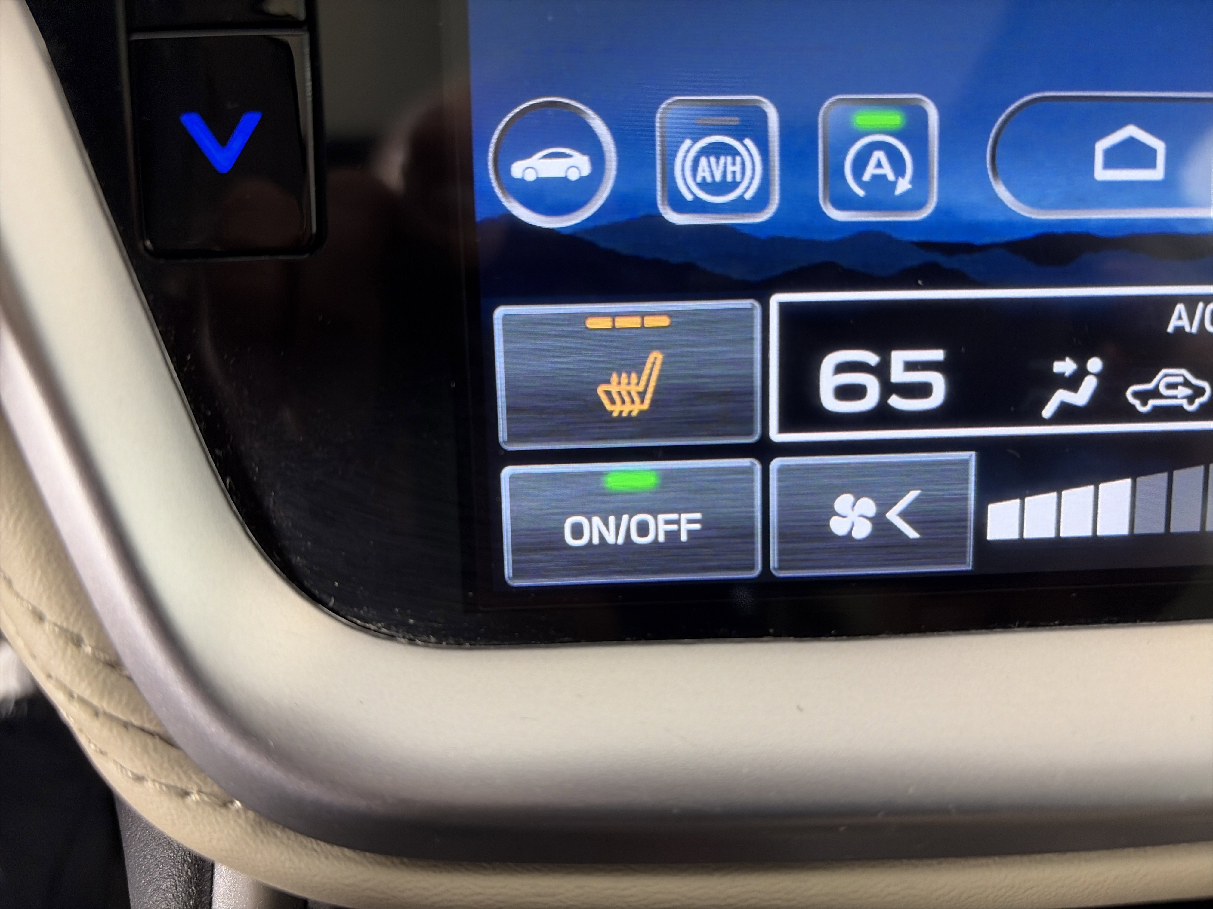 Used 2023 Subaru Outback Limited image 26