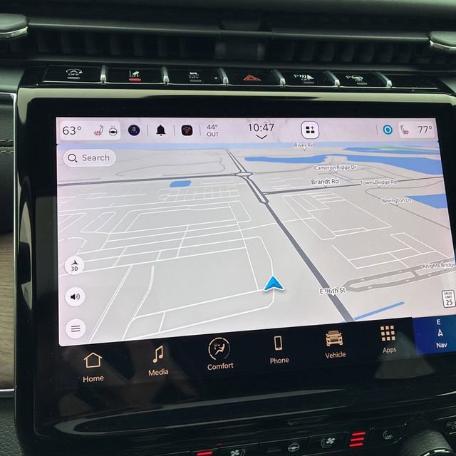 Used 2024 Jeep Grand Cherokee Summit image 2