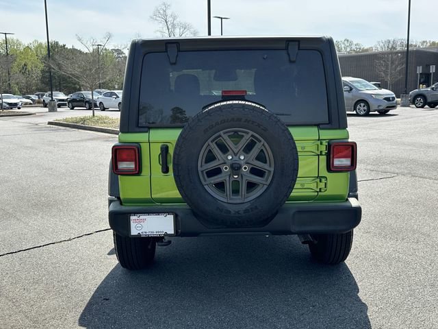 Used 2025 Jeep Wrangler Sport image 7