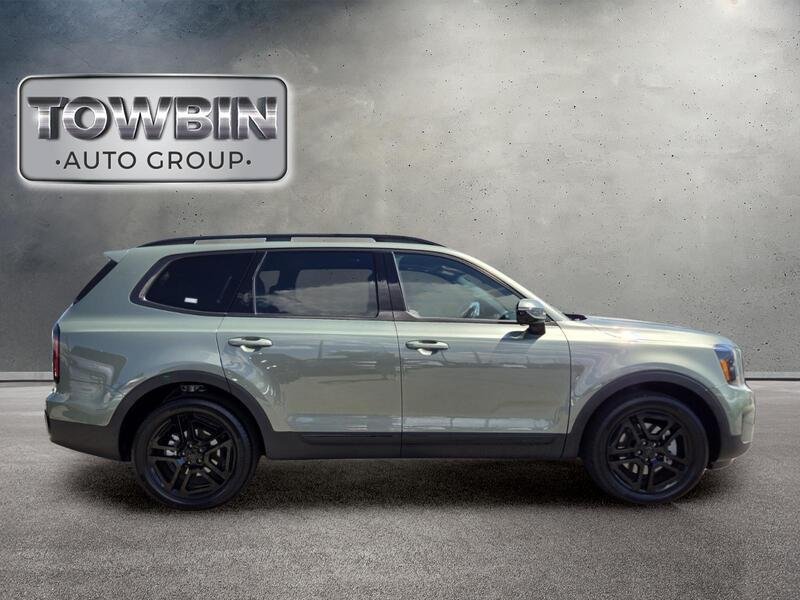 Certified 2025 Kia Telluride SX X-Line AWD/4WD image 3