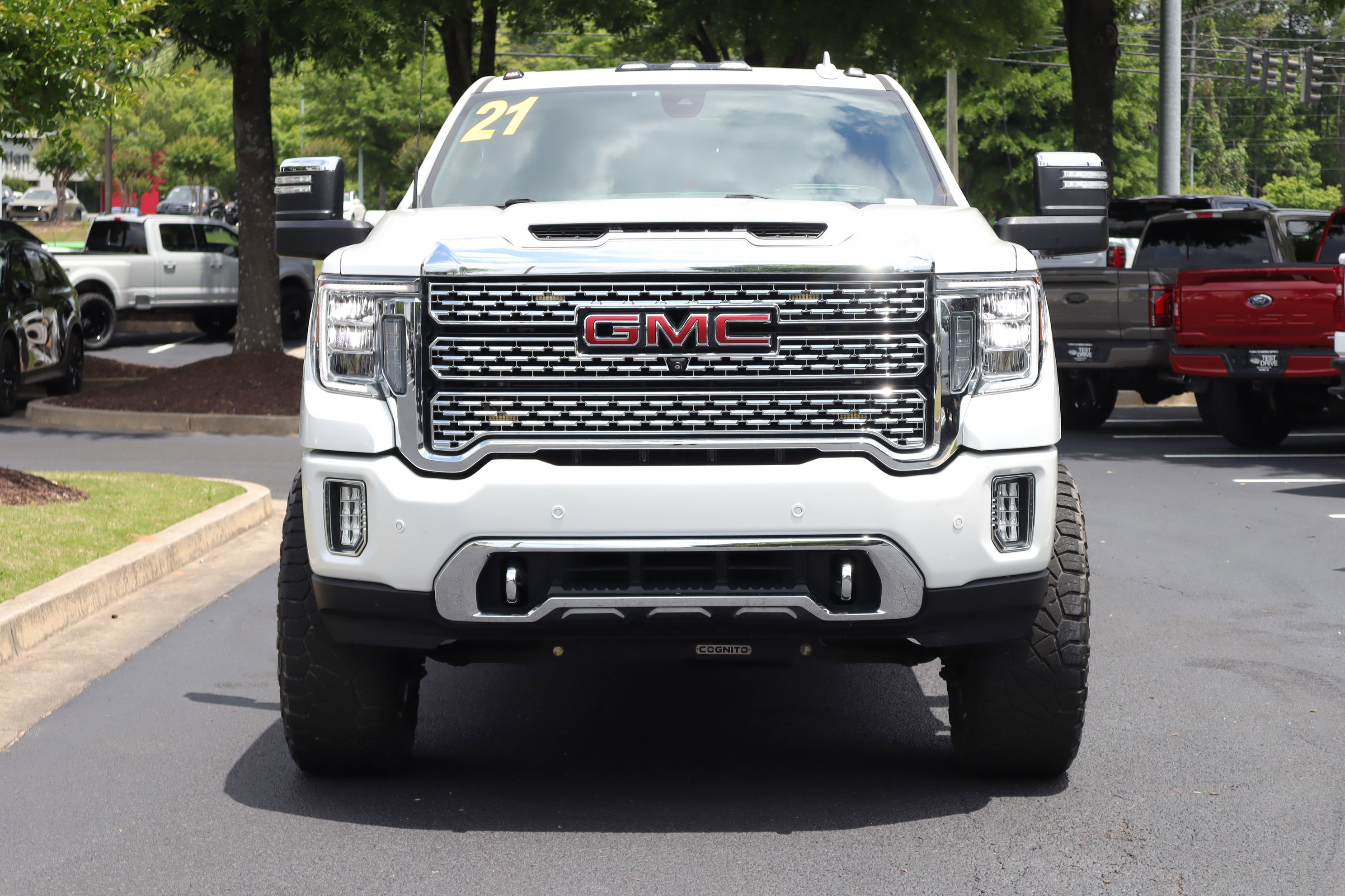 Used 2021 GMC Sierra 3500 Denali w/ Denali Ultimate Package AWD/4WD image 38