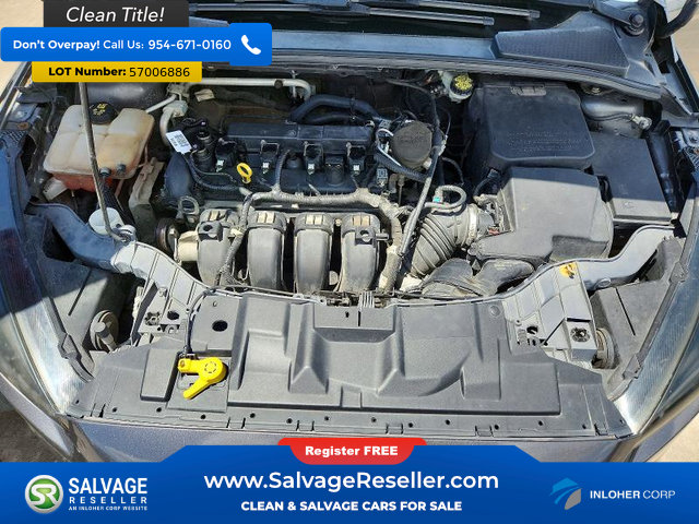 Used 2015 Ford Focus SE FWD image 15
