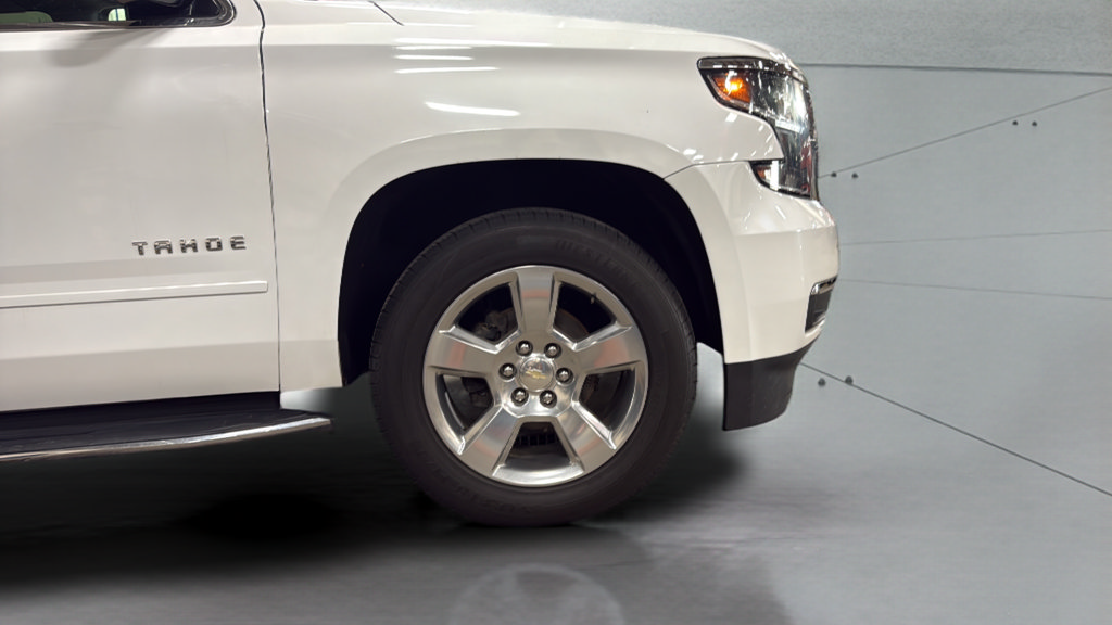 Used 2020 Chevrolet Tahoe Premier AWD/4WD image 24