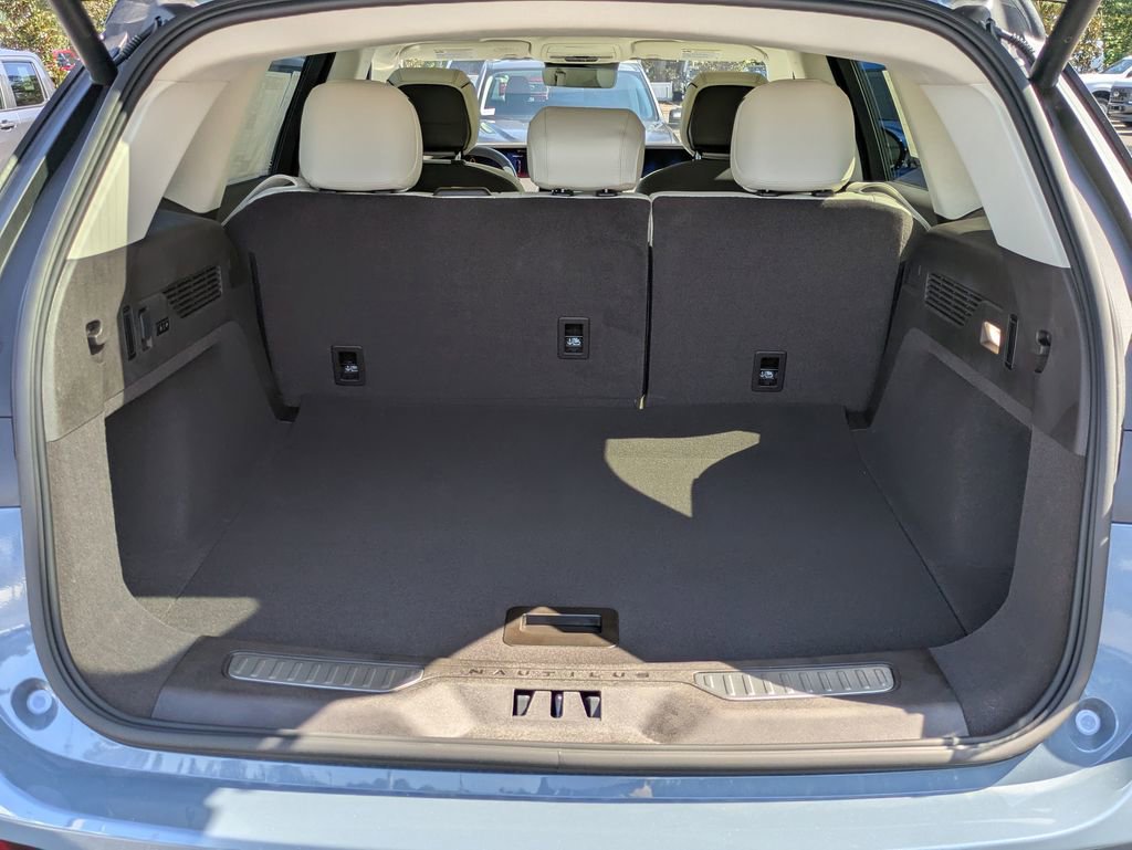 New 2026 Lincoln Nautilus Black Label image 12