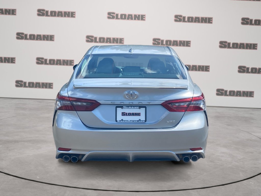 Used 2023 Toyota Camry XSE FWD image 4