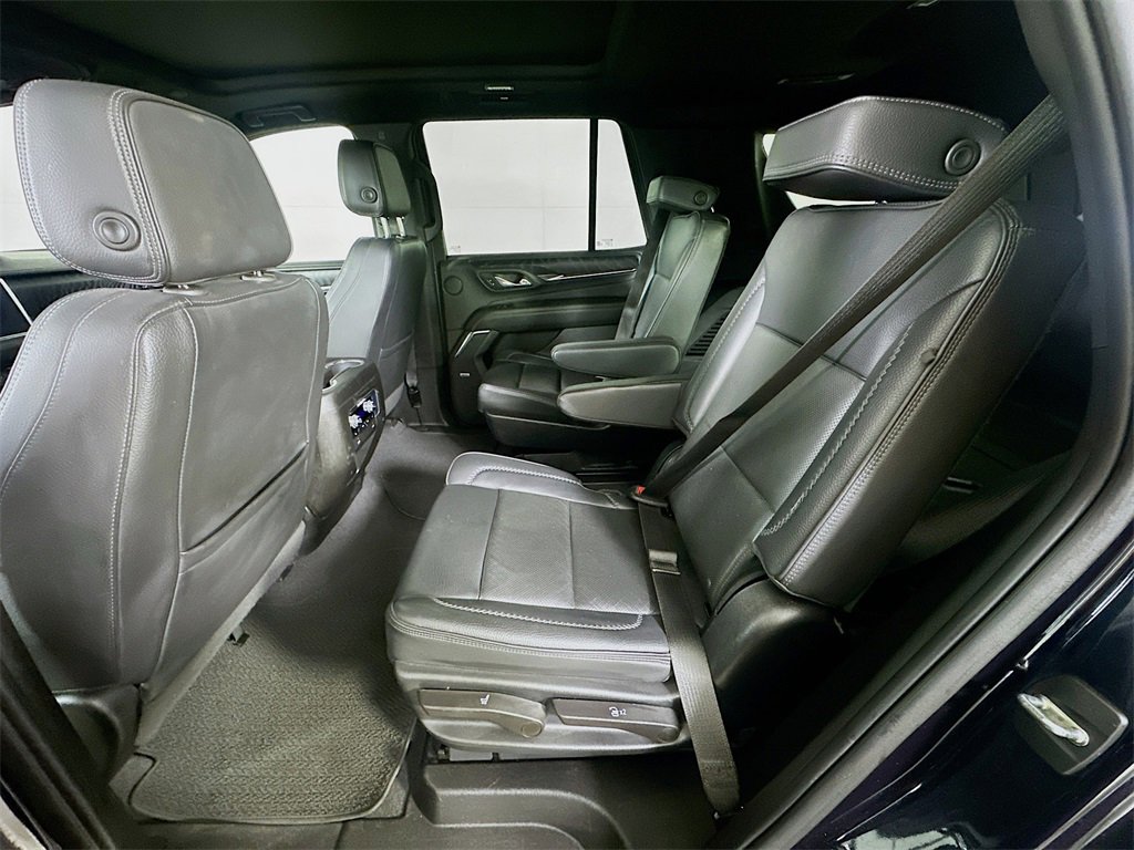 Used 2023 GMC Yukon Denali image 15
