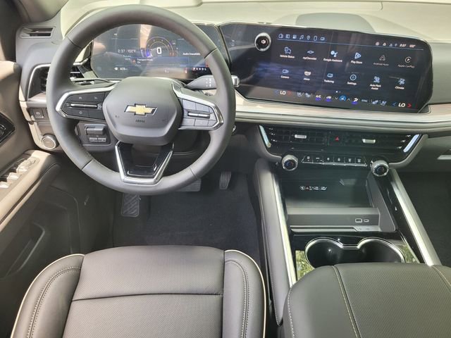 New 2025 Chevrolet Suburban Premier w/ Sun And Tow Package image 19