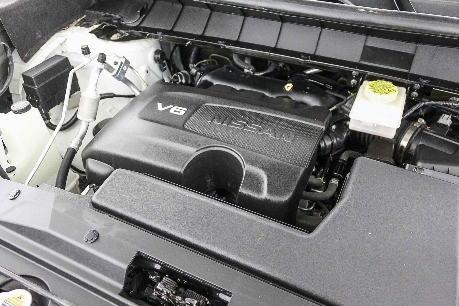 Used 2022 Nissan Pathfinder SV image 28