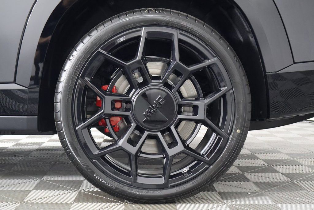 New 2026 BMW XM Label Red image 10