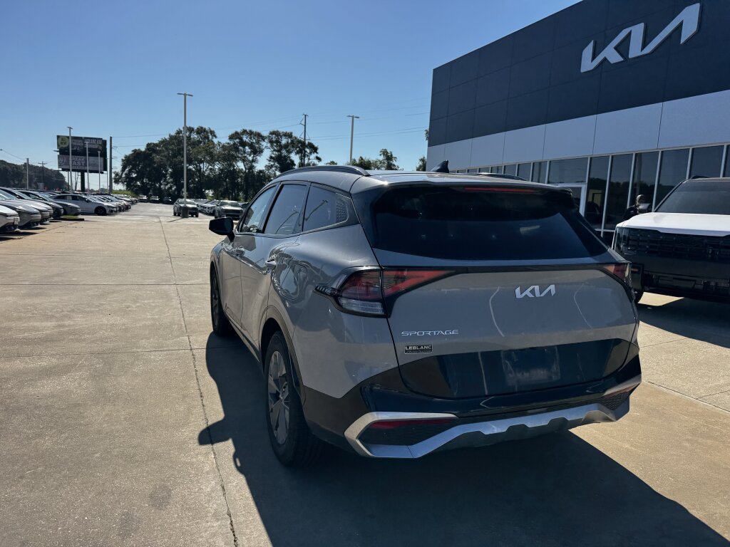 Certified 2024 Kia Sportage SX FWD image 21