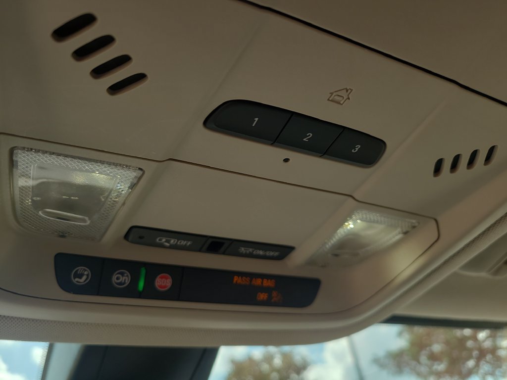 Used 2023 GMC Acadia Denali FWD image 22