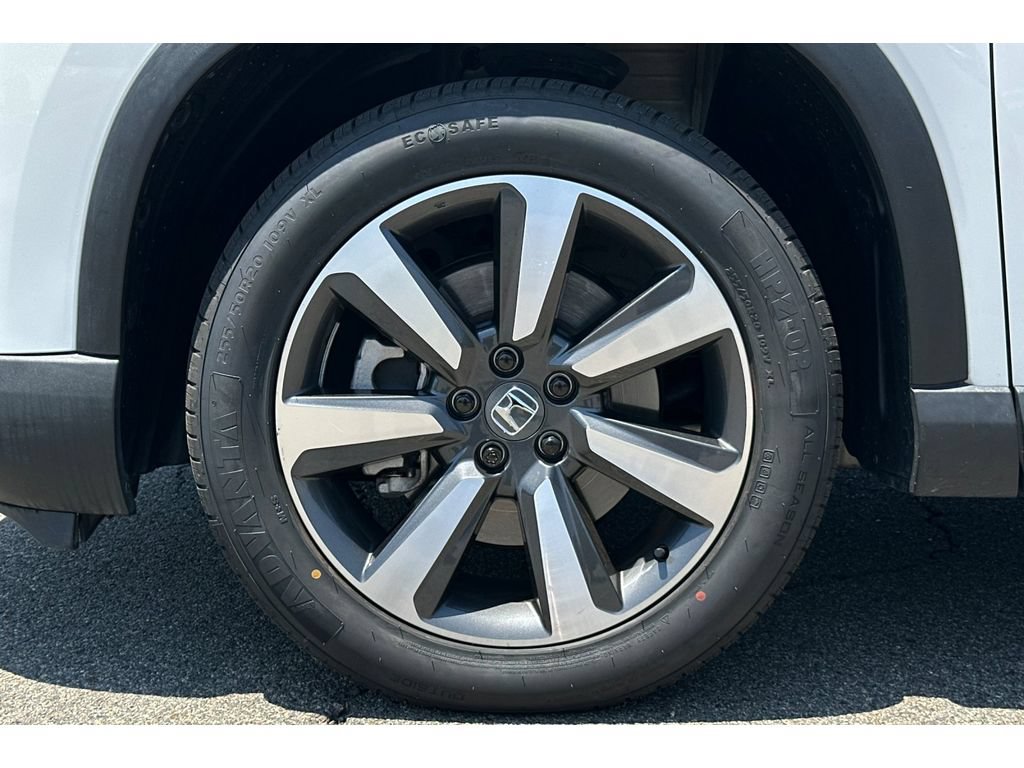 Certified 2025 Honda Pilot Touring image 49