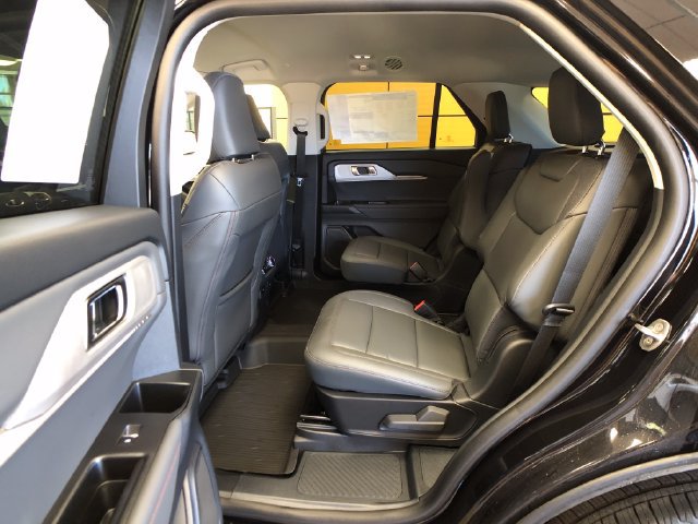 New 2026 Ford Explorer Active w/ Active Comfort Package AWD/4WD image 19