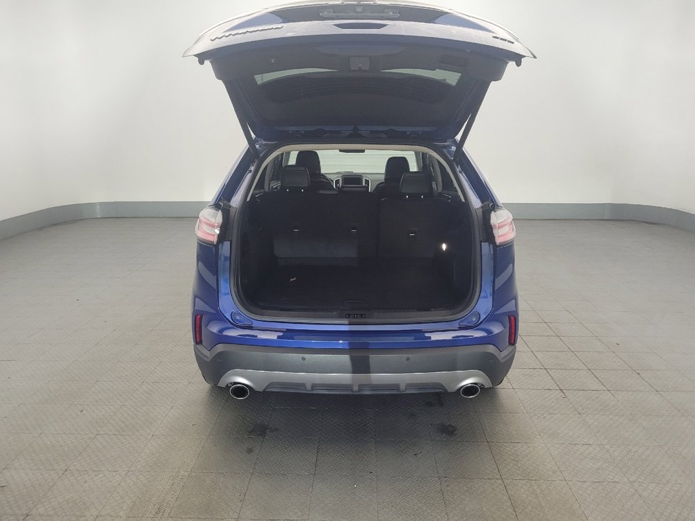 Used 2023 Ford Edge Titanium image 29